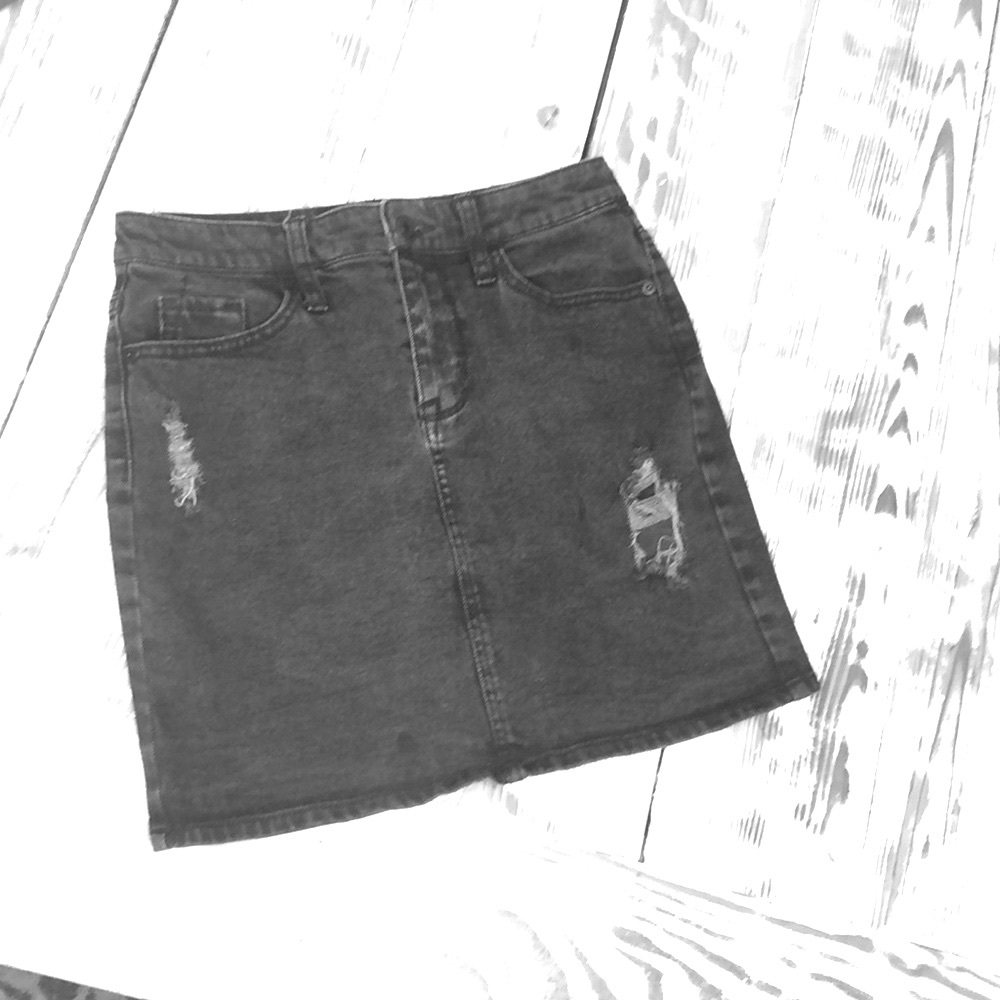 Mossimo Supply Co. Black Denim Distressed Skirt Size 4